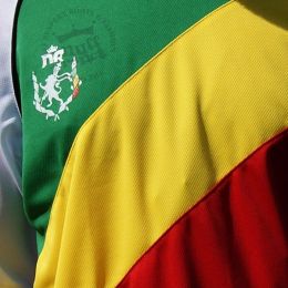 Dres - Roots Team - Nuff Respekt biała