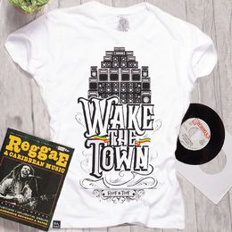 Dámské tričko Wake the Town Ruff & Tuff